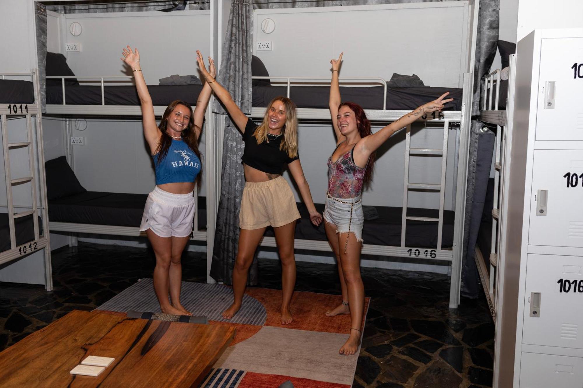 Shiralea Backpackers Resort Хаад Яо Екстериор снимка